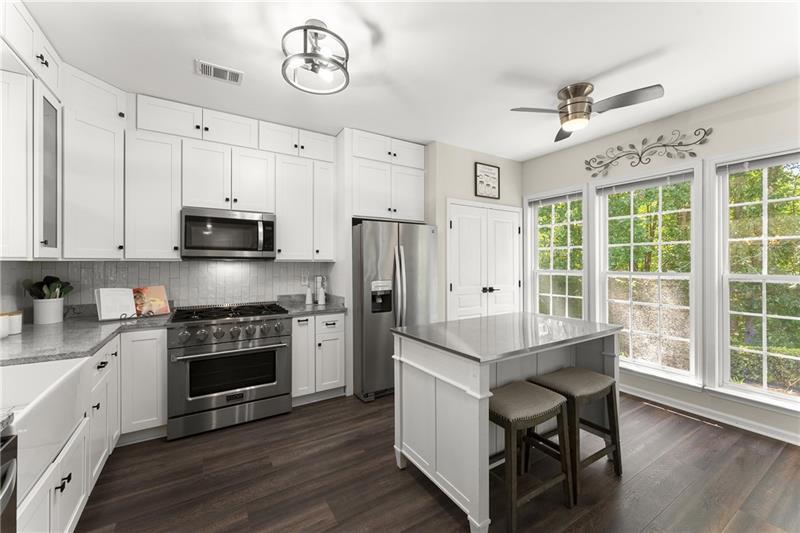 915 Santa Anita Dr
