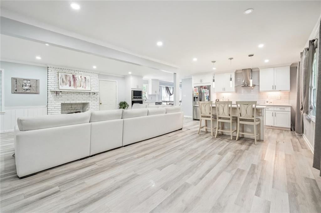 1838 Cates Court