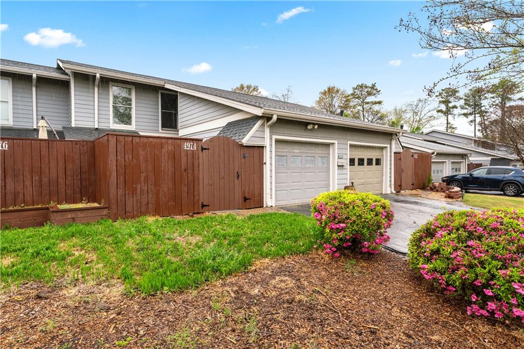 4974 Meadow Lane, Marietta, Georgia image 3
