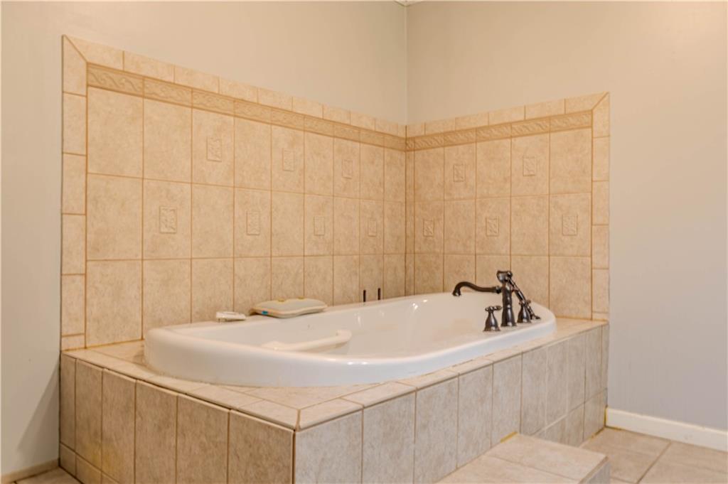 2107 Rockmart Road, Rome, Georgia image 16