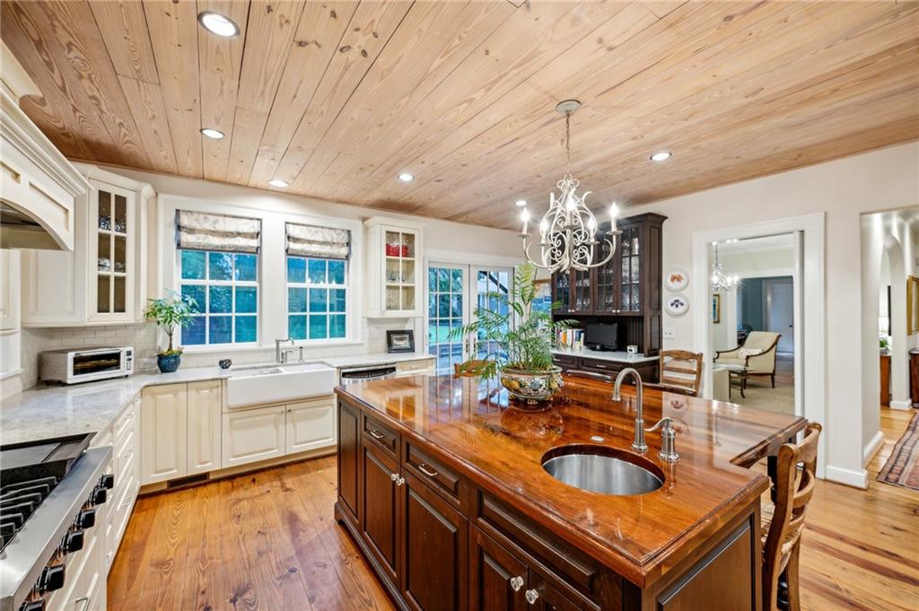 HIstoric Brookhaven - Residential