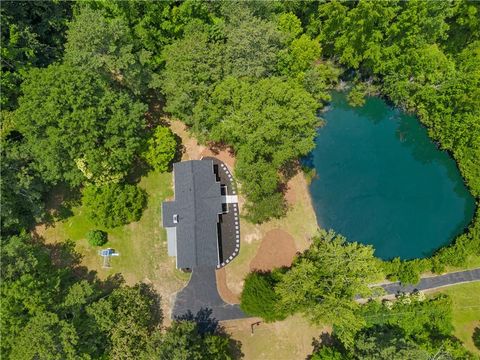 A home in Powder Springs