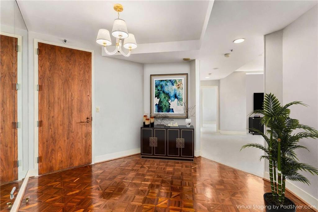 2660 Peachtree Road NW 18G