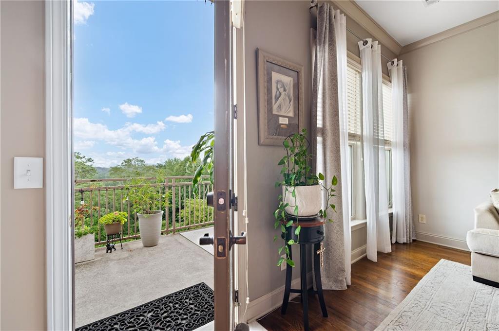 Woodstock Downtown - Residential