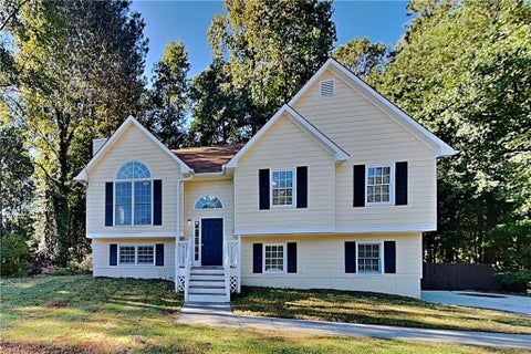 Homes For Rent - 145 Loxley Court<br/> Douglasville, GA 30134