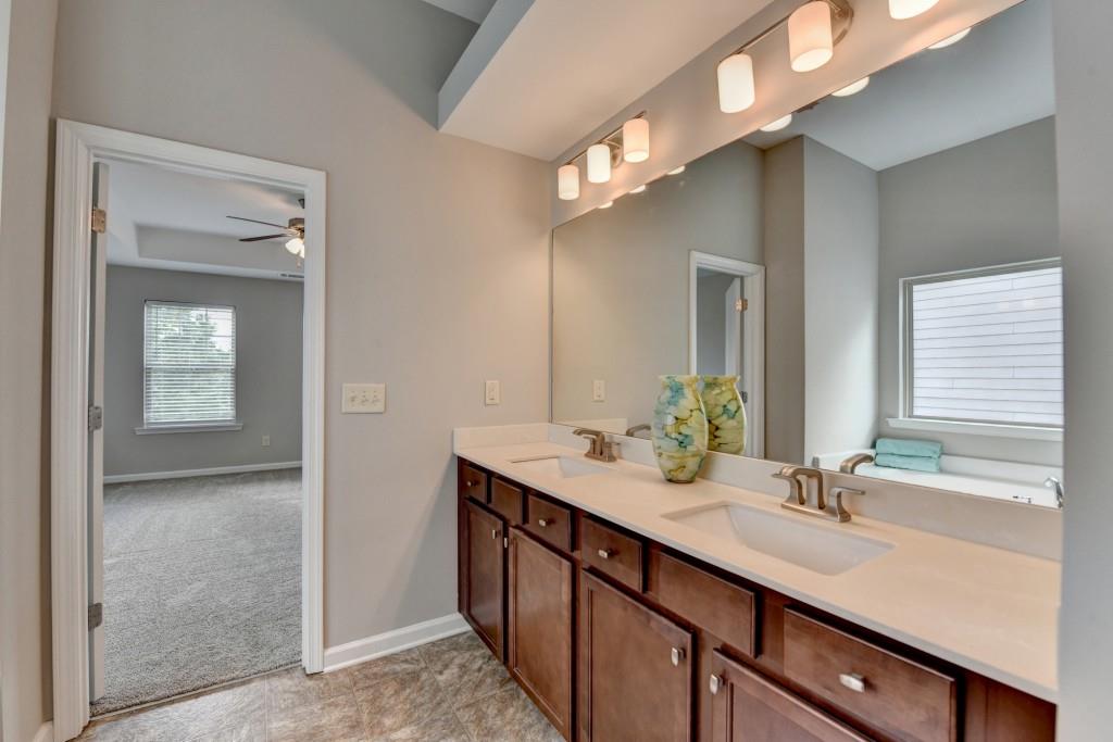 1345 Aster Ives Drive, Lawrenceville, Georgia image 29