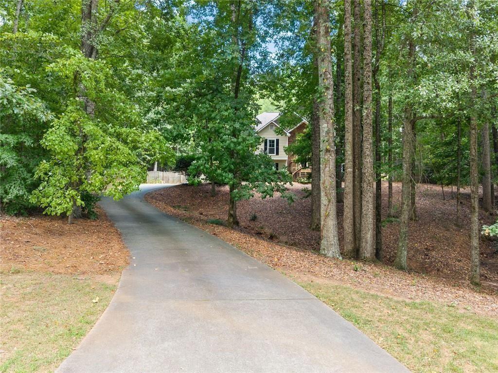 9545 Eagles Landing Drive