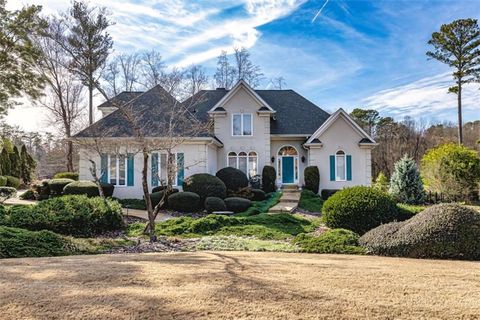 Homes For Sale - 35 Torrey Pines Court<br/> Newnan, GA 30265