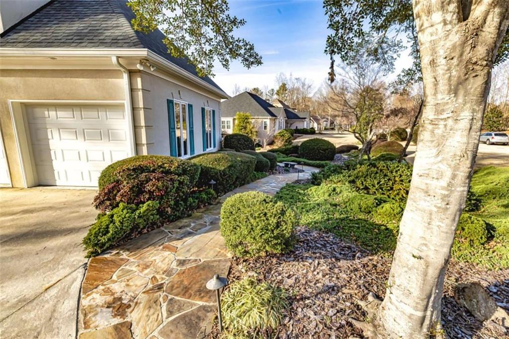 35 Torrey Pines Court