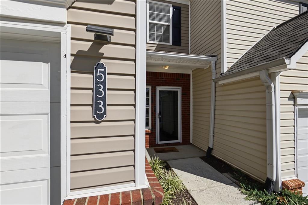 533 Windstone Trail