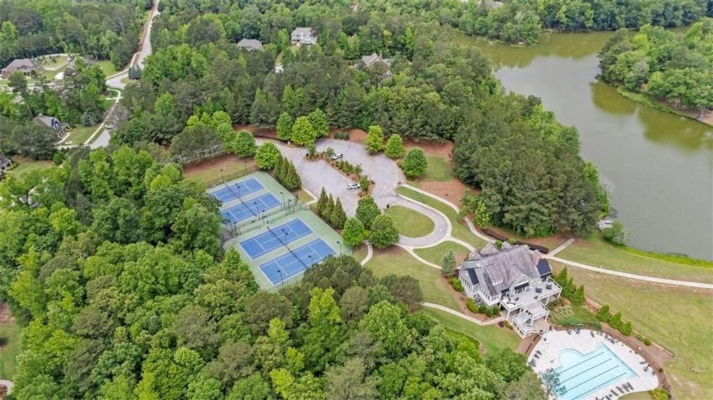 Photo of 485 Discovery Lake Drive, Fayetteville, GA 30215 (MLS # 7704092)