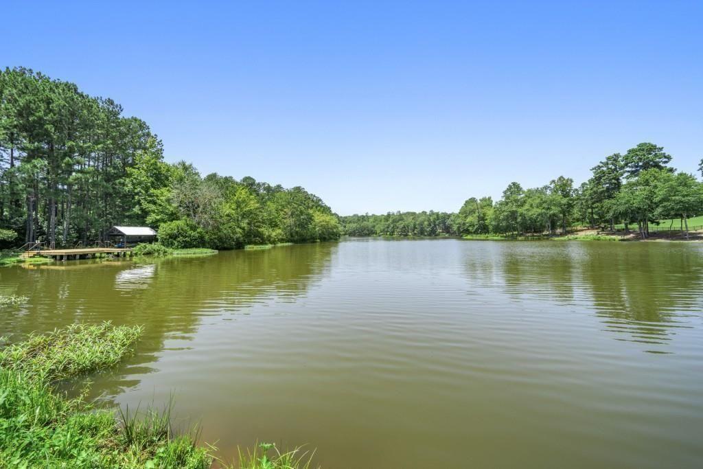 485 Discovery Lake Drive