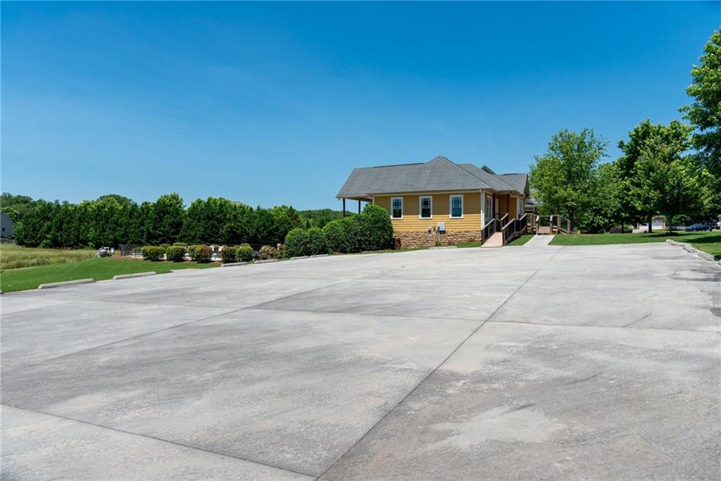 238 Lighthouse Cove SW