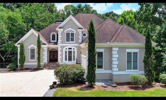 Homes For Sale - 4580 Lakefield Bend<br/> Berkeley Lake, GA 30096