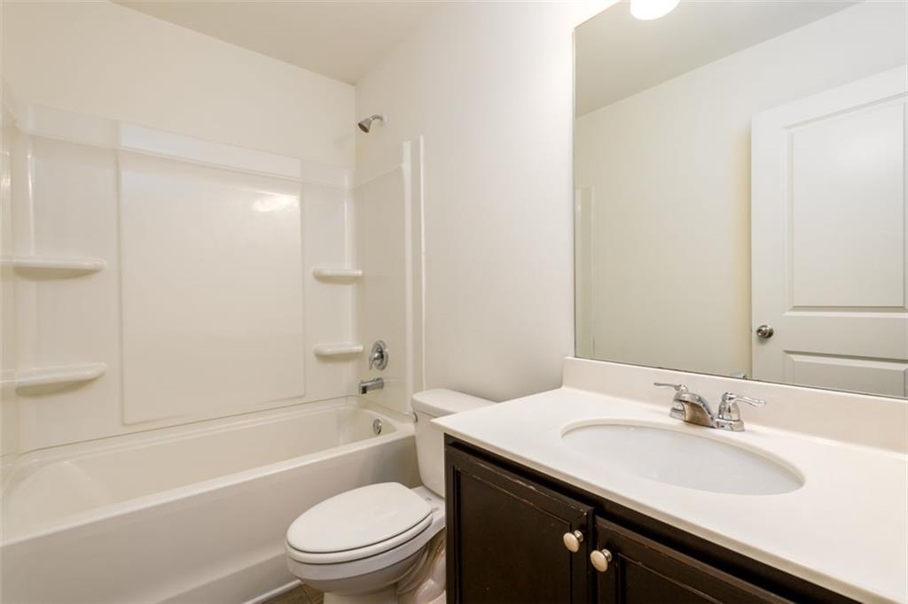 4940 Elm Brook Drive, Atlanta, Georgia image 35
