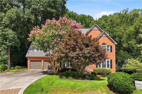 Homes For Sale - 4865 Parkland Trail<br/> Roswell, GA 30075