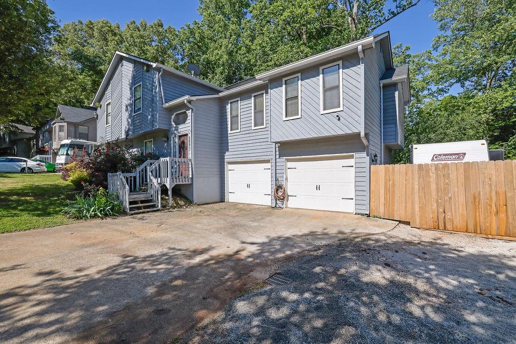 2301 Lessie Maude Drive