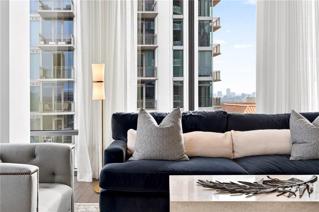 3107 Peachtree Road NE 1104