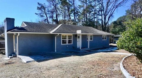1621 OAK Road Snellville GA 30078