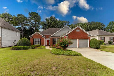 Homes For Sale - 207 Holly Chase Court<br/> Canton, GA 30114