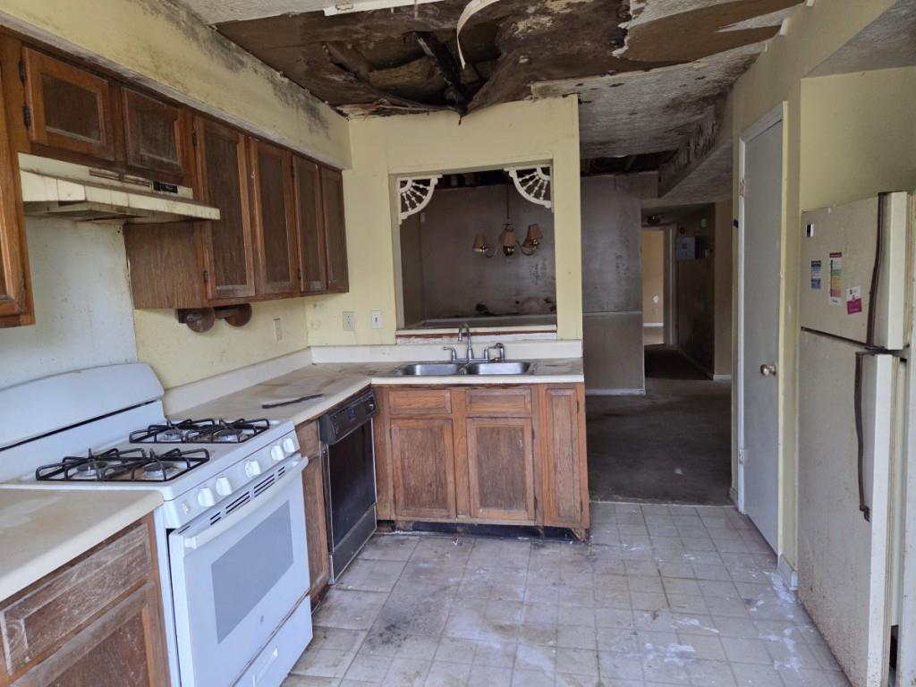 9460 Cypress Lane