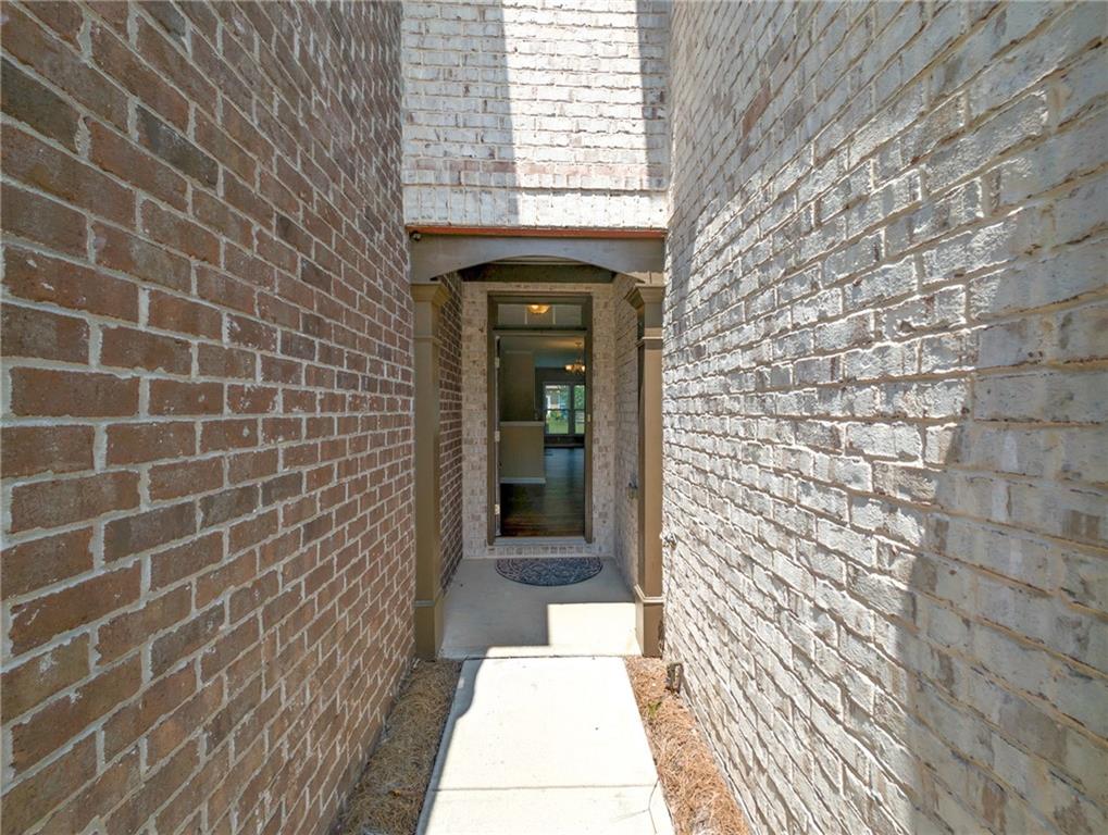 5925 Shiloh Woods Drive