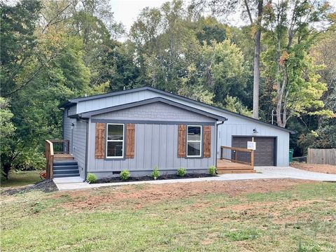 A home in Smyrna