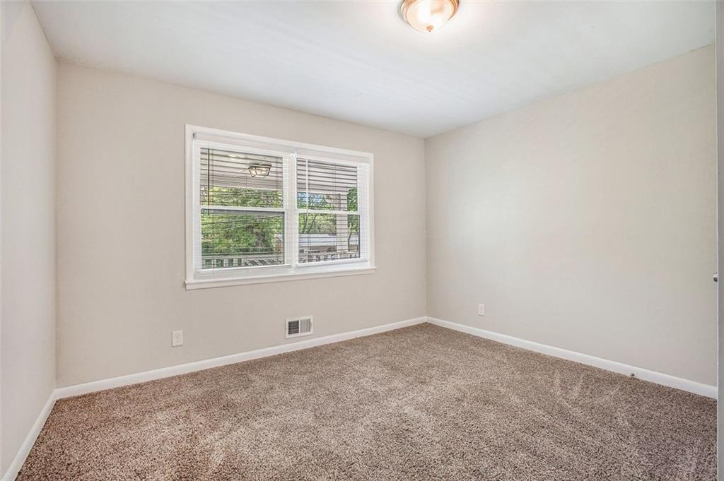 5052 W Mountain Street, Stone Mountain, Georgia image 11