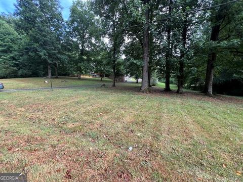 A home in Dawsonville