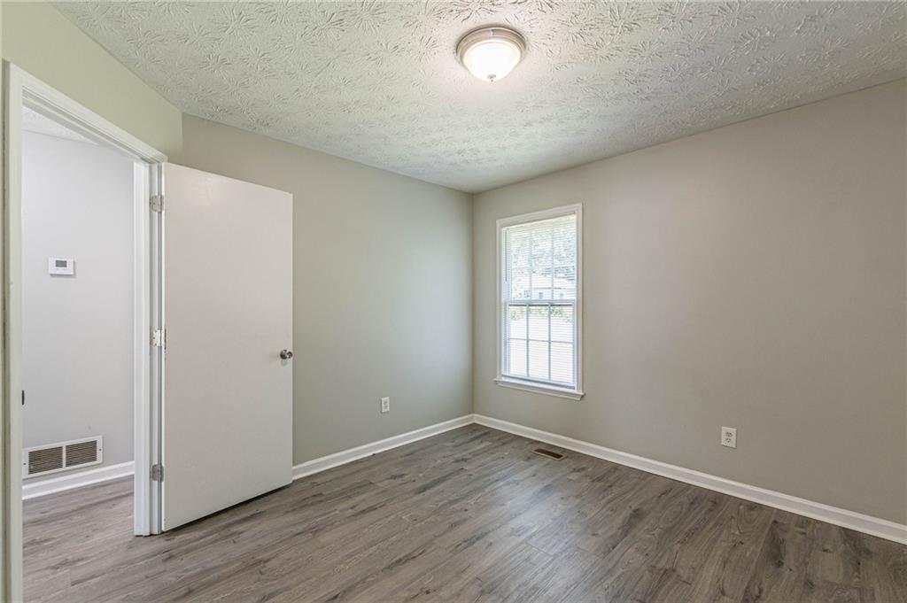 6226 Pine Lane, Douglasville, Georgia image 36