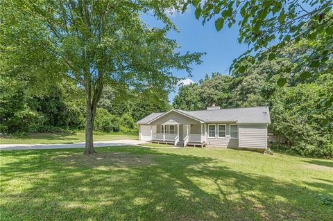 A home in Douglasville