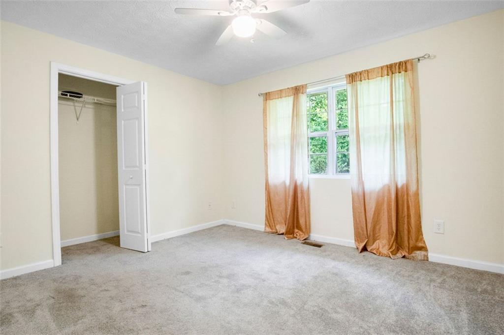 5284 Strickland Road, Flowery Branch, Georgia image 13