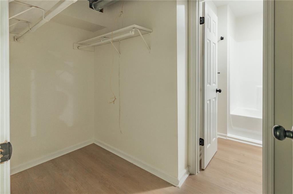 Holly Spgs East - Residential Lease