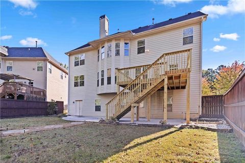 A home in Dacula