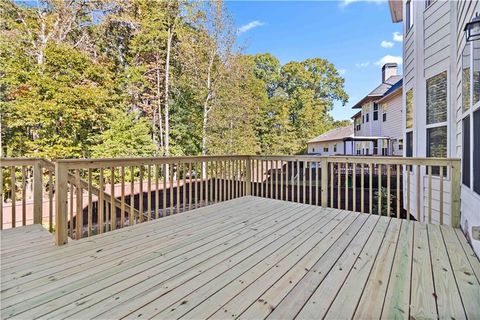 A home in Dacula