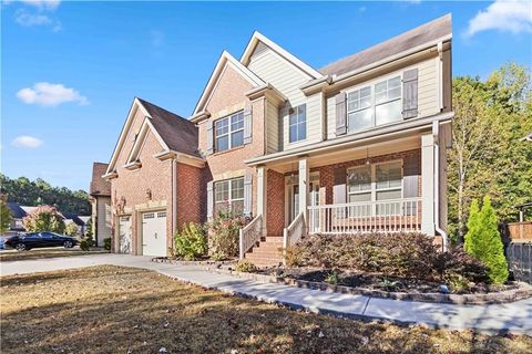 A home in Dacula