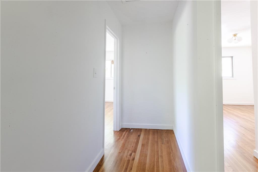 558 Larchmont Drive, Atlanta, Georgia image 17