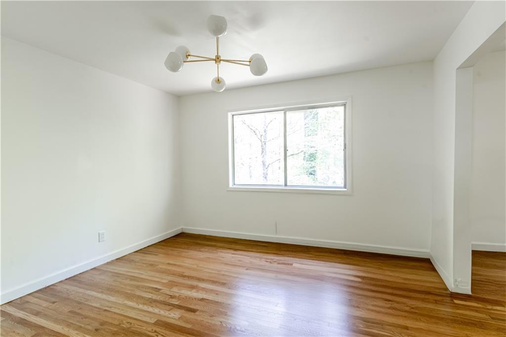 558 Larchmont Drive, Atlanta, Georgia image 9