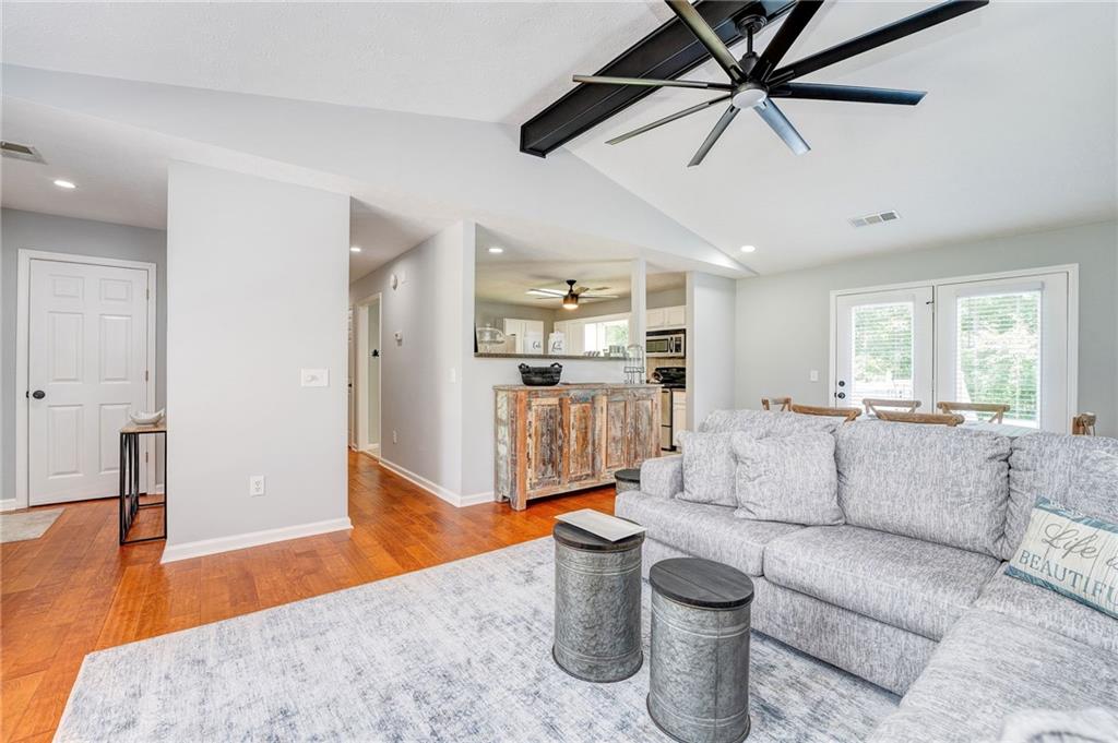 41 Summit Ridge Drive SE