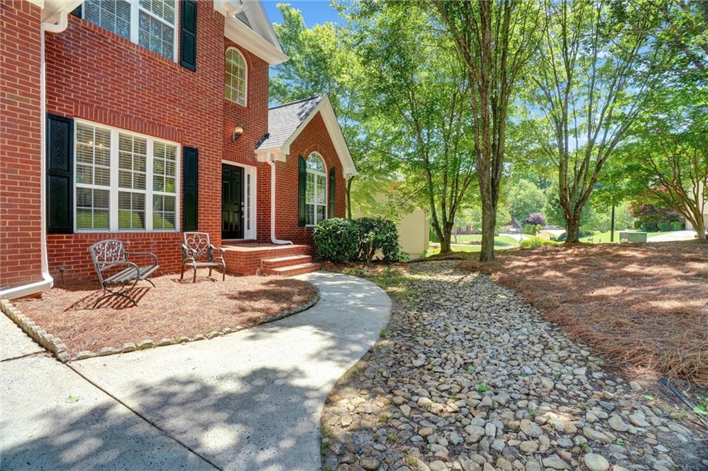 6005 Lake Windsor Parkway