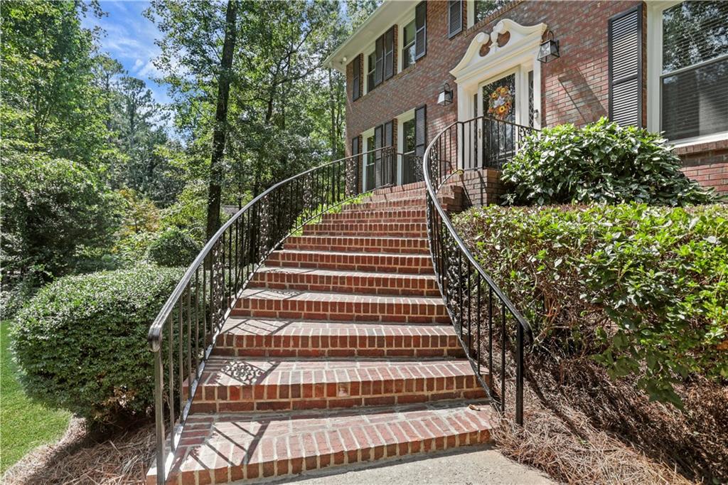 6268 Old Stone Mountain Rd