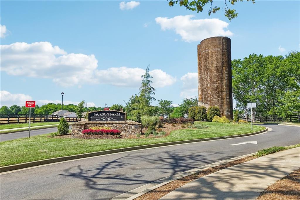 75 Jackson Farm Road SE