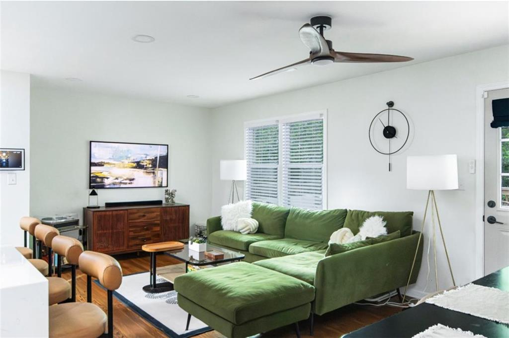 1953 Copperfield Circle