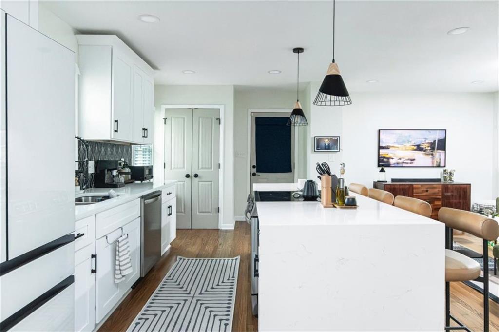 1953 Copperfield Circle