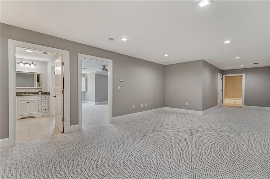 2444 Ballantrae Circle, Cumming, Georgia image 41