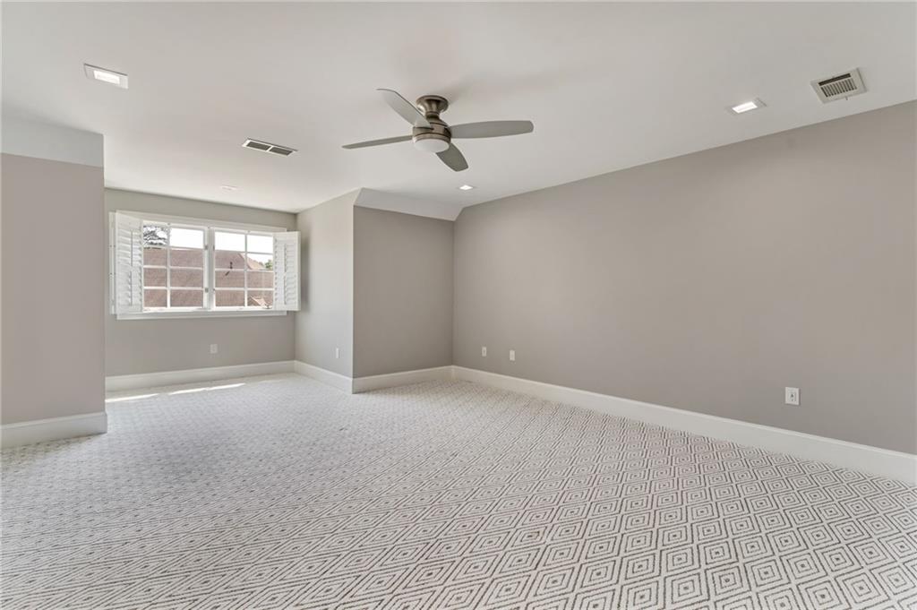 2444 Ballantrae Circle, Cumming, Georgia image 38