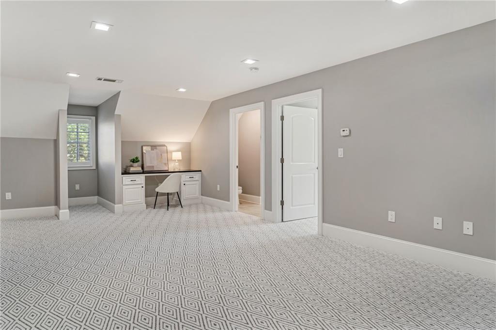2444 Ballantrae Circle, Cumming, Georgia image 42
