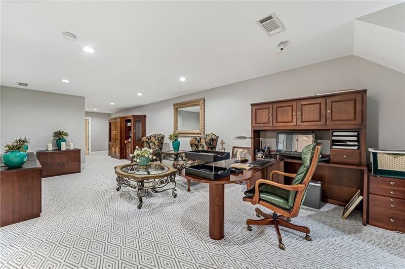 2444 Ballantrae Circle, Cumming, Georgia image 45