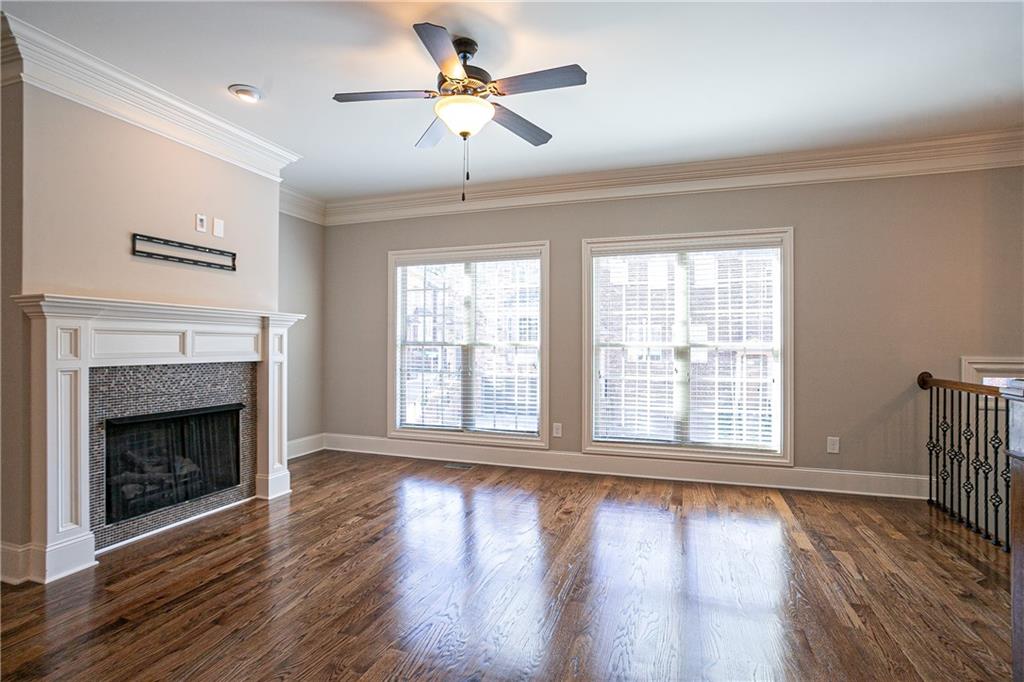 879 Cedar River Court SE 8
