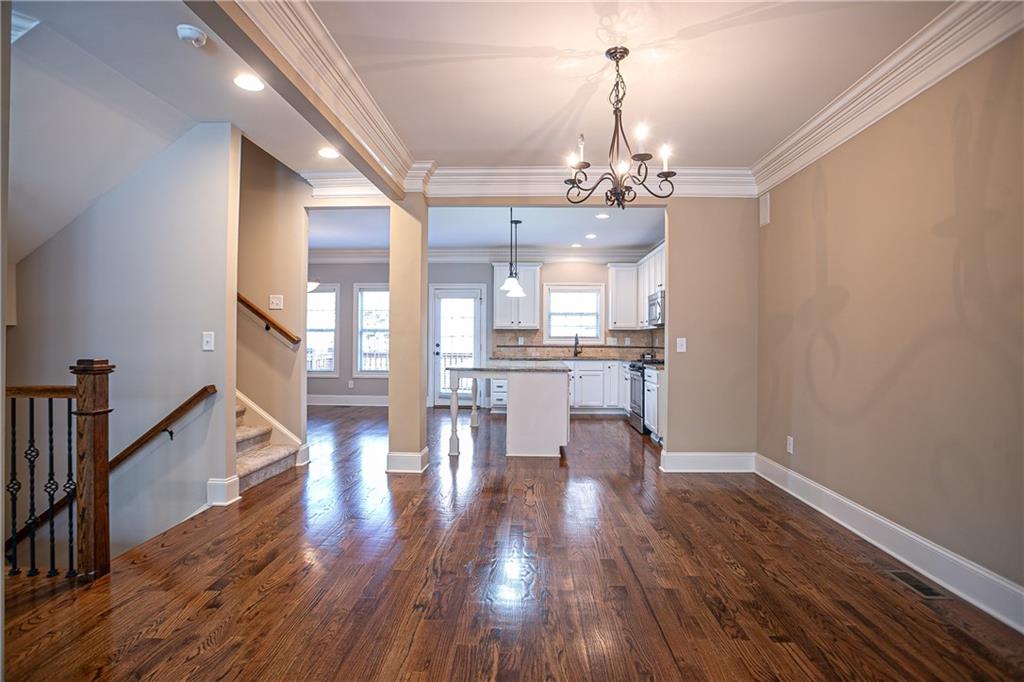 879 Cedar River Court SE 8